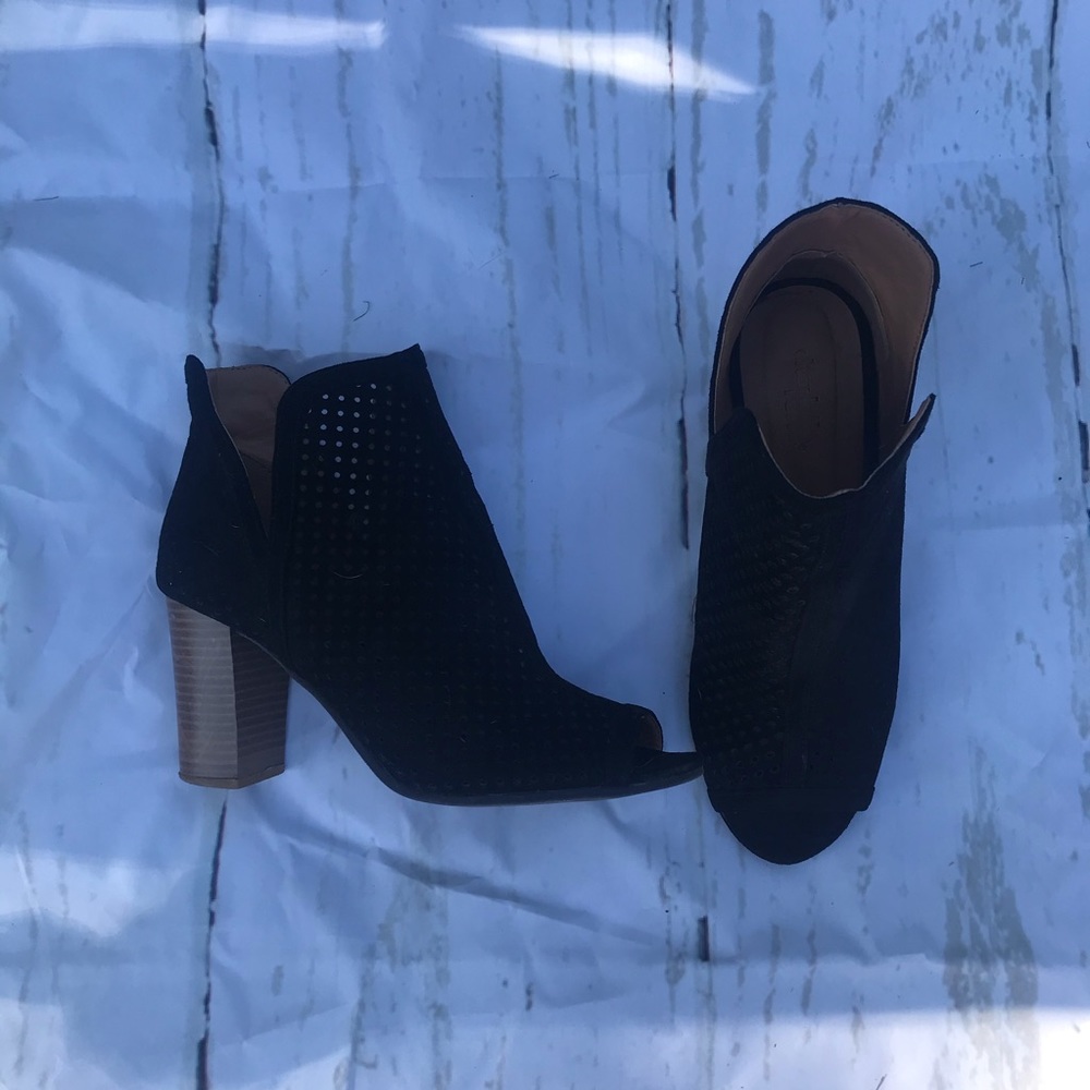 Black Boot Heels